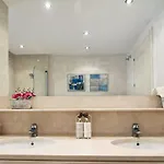 Polo Royale Waterfront Luxury - 3 Terraces And Pool アパート *