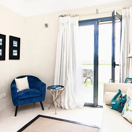 Polo Royale Waterfront Luxury - 3 Terraces And Pool Apartment
