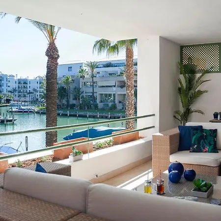 アパート Polo Royale Waterfront Luxury - 3 Terraces And Pool